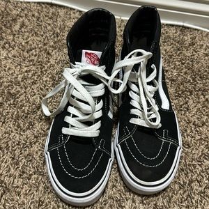 Vans Sk8-Hi Wide Shoe